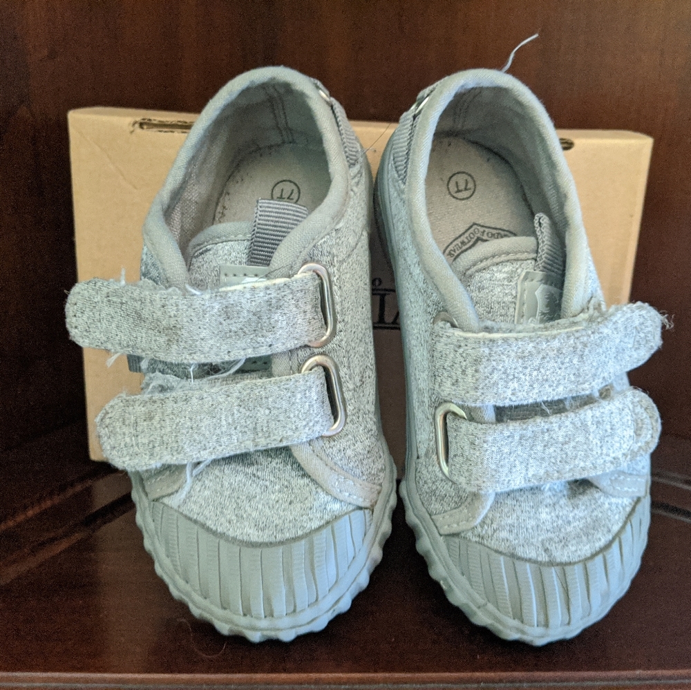 Vlado "Tommy" Toddler Shoe Velcro straps